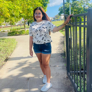 Meet your Posher, Vanessa